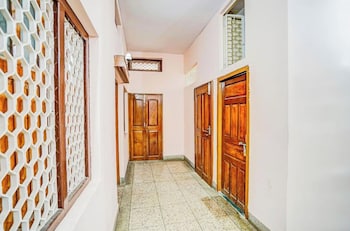 Varanasi Hotel Shubh Kashi Palace,,3 star