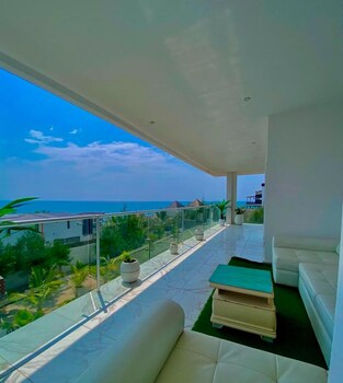 tristone hotelandaspartment