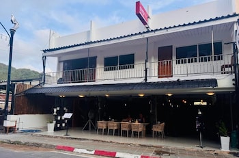 Set Inn Restaurant & Bar,,3 star
