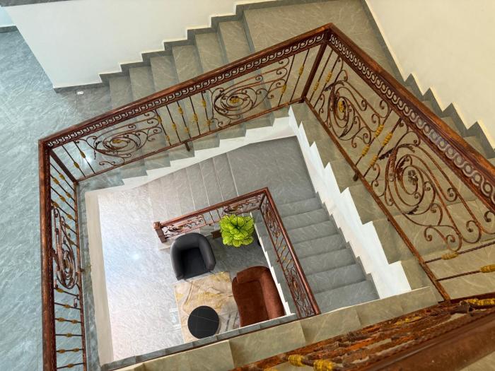 el patevadan hotel and suites