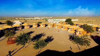 dune safari camp and resort