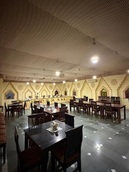 dune safari camp and resort