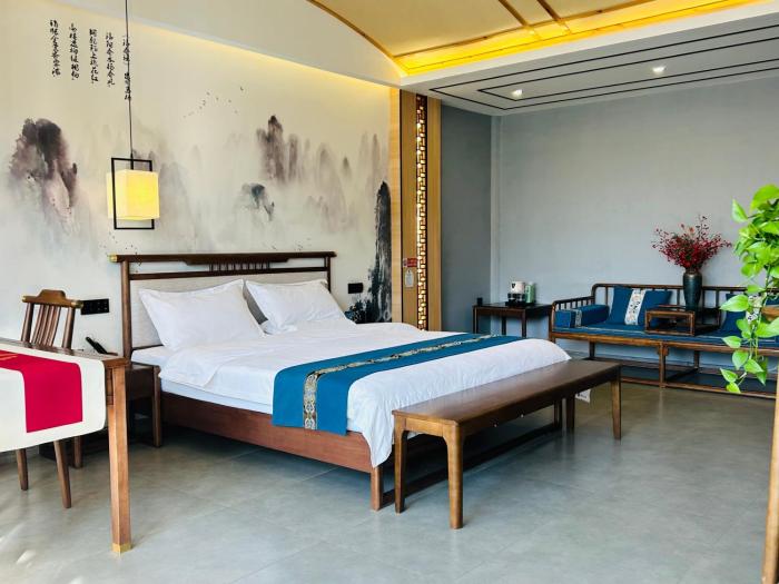 qichi waterfront bandb hotel