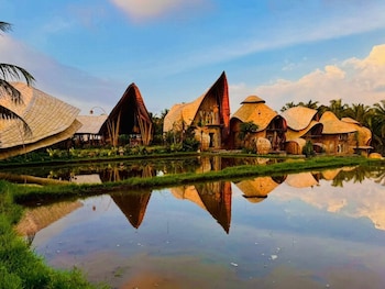 green lander ubud