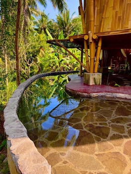 green lander ubud