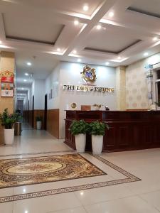 thi long phung hotel