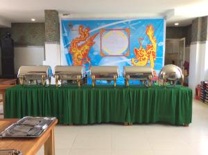 thi long phung hotel