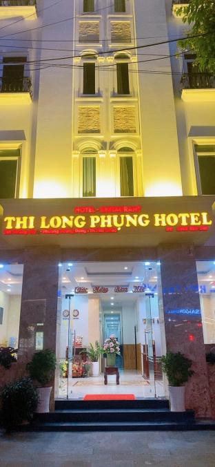 thi long phung hotel