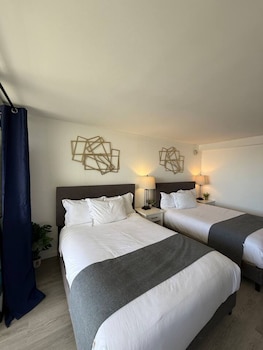 island colony hotel