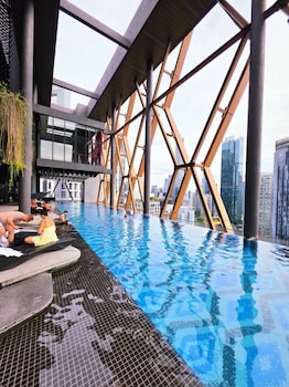 scarletz klcc by miami hospitality
