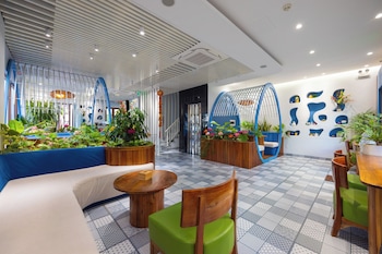 Lotus Home Cafe – Budget,,3 star