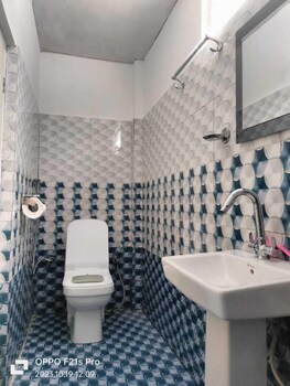 Nambang Homestay Tinchuley,,2 star