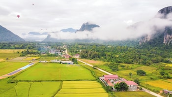 paradise mountain view resort
