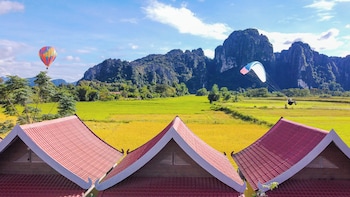 paradise mountain view resort