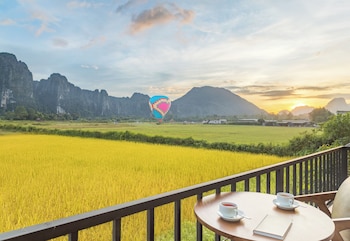 paradise mountain view resort