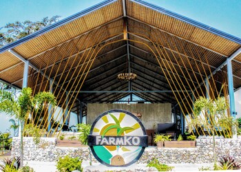 farmko glamping
