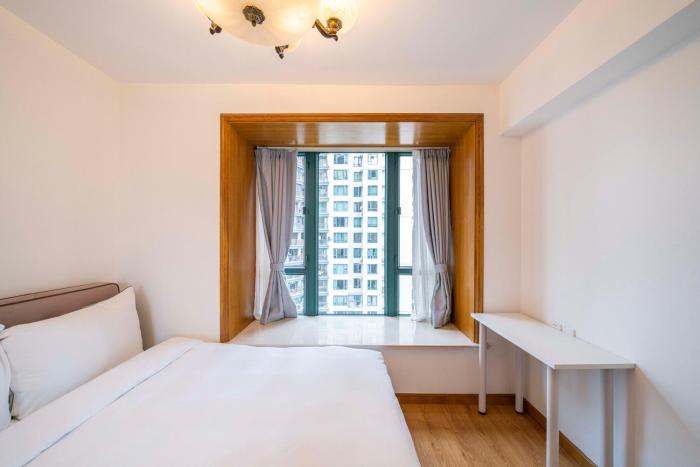 tyms xujiahui premium 2br apt metro