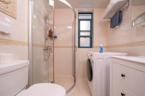 tyms xujiahui premium 2br apt metro