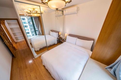 tyms xujiahui premium 2br apt metro