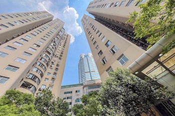 tyms xujiahui premium 3br 2ba apt