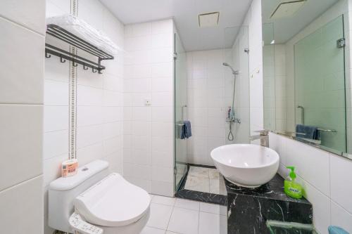 tyms 1br apt tianshan dynasty view
