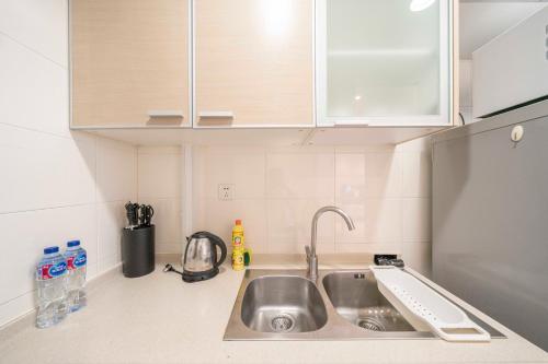 tyms 1br apt tianshan dynasty view
