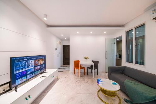 tyms 1br apt tianshan dynasty view