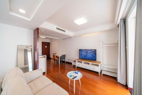 Tyms Xujiahui Modern 1Br Apt,,3 star