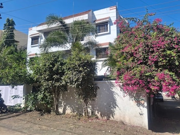 Swarajya Homestay,,3 star
