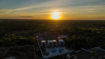 wayma paradise resort