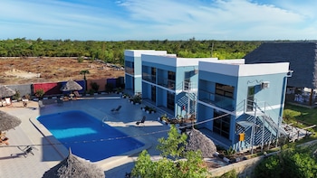 Wayma Paradise Resort,,3 star