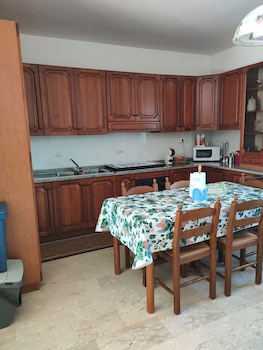 holiday calabria rooms