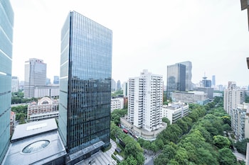 tyms 1br apt hongqiao yucui garden