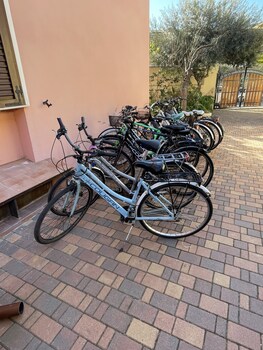 Flowery Inn Villa,Sardinia>>Alghero,3 star