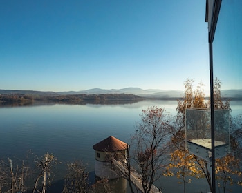 lake view zywiec resort and spa