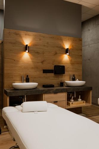lake view zywiec resort and spa