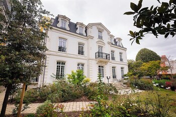 Zenao Appart'hotels Saint-Mande,,3 star