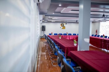 Milady Hotel,,2 star