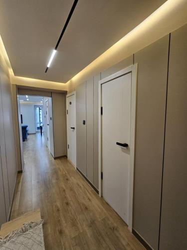 central guest house
