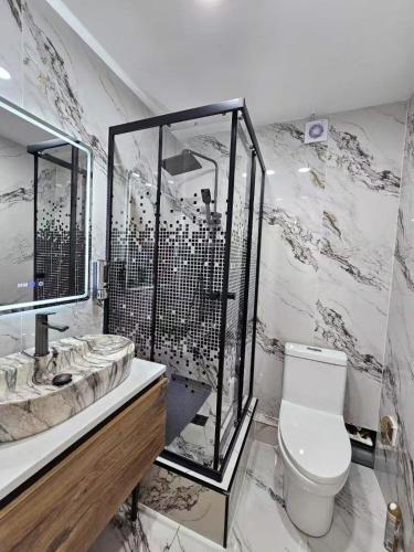 central guest house