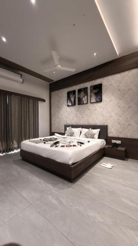 gold lion resort