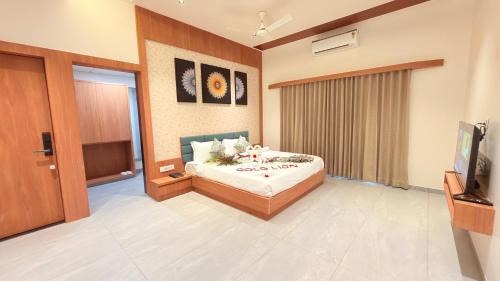 gold lion resort
