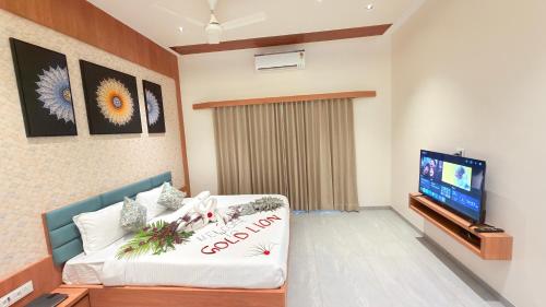 gold lion resort