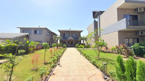 gold lion resort