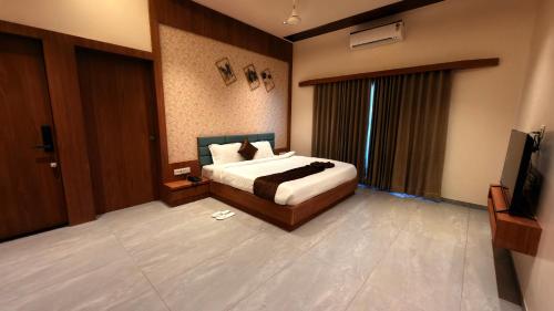 gold lion resort