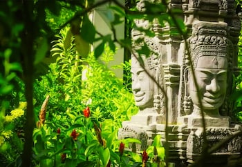 angkor land house