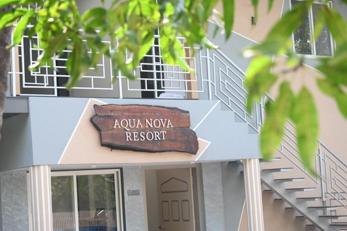 aqua nova resort