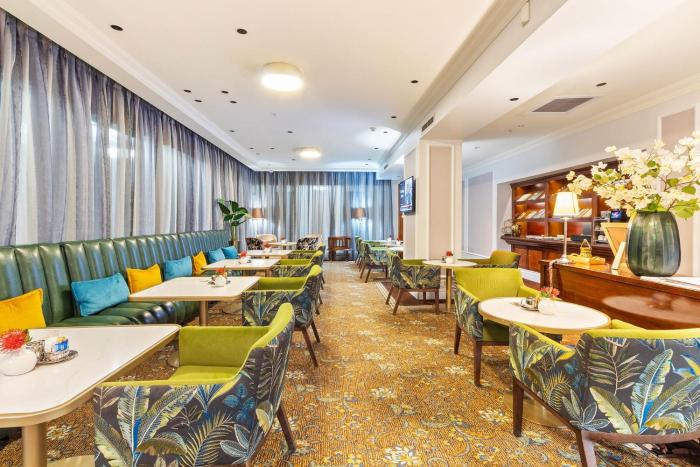 taj hotel 305