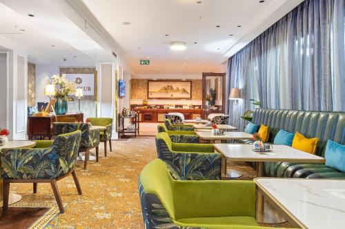 taj hotel 305