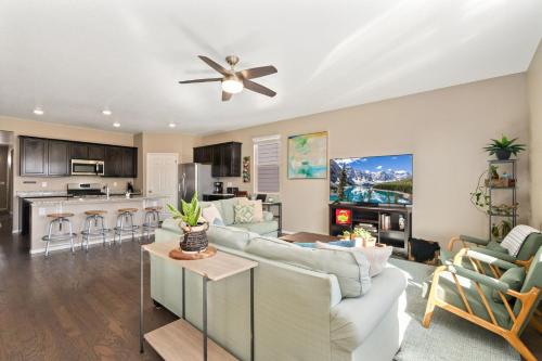windshire retreat pool garage and pet friendly